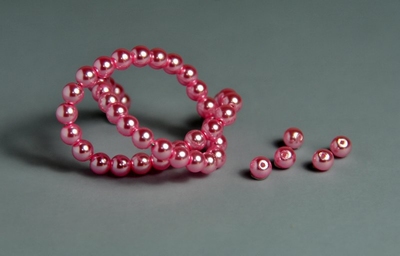 5010101  50 X Glasparel rose 4mm.