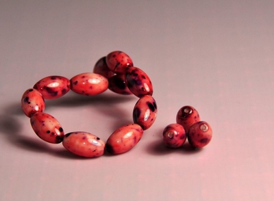 5020403 15 X Glaskraal ovaal gem.Rose  8x14mm