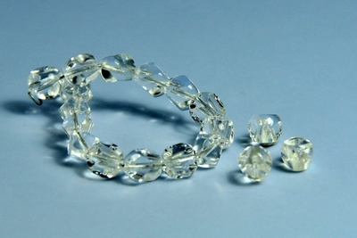 5030107 25 X Glaskraal  transparant 10mm