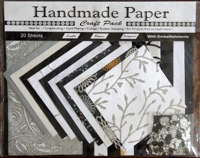 Handmade Paper met Embellisments Black
