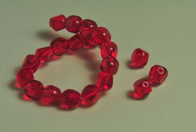 5030205 25 X Glaskraal rood 8mm