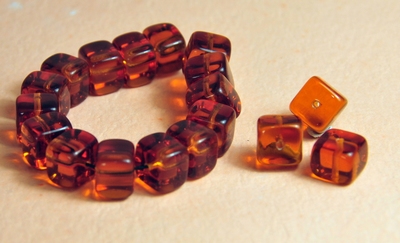 5030052 10 X Glaskraal bruin 9X13mm