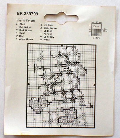 BK438599 Borduurpakket Beertje Kerst